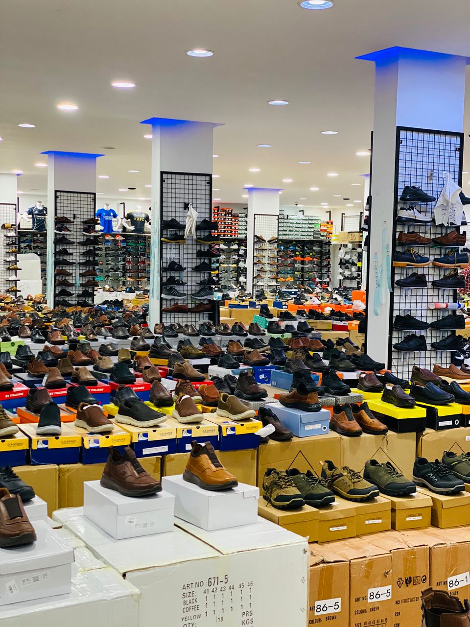 أحذية رجالية